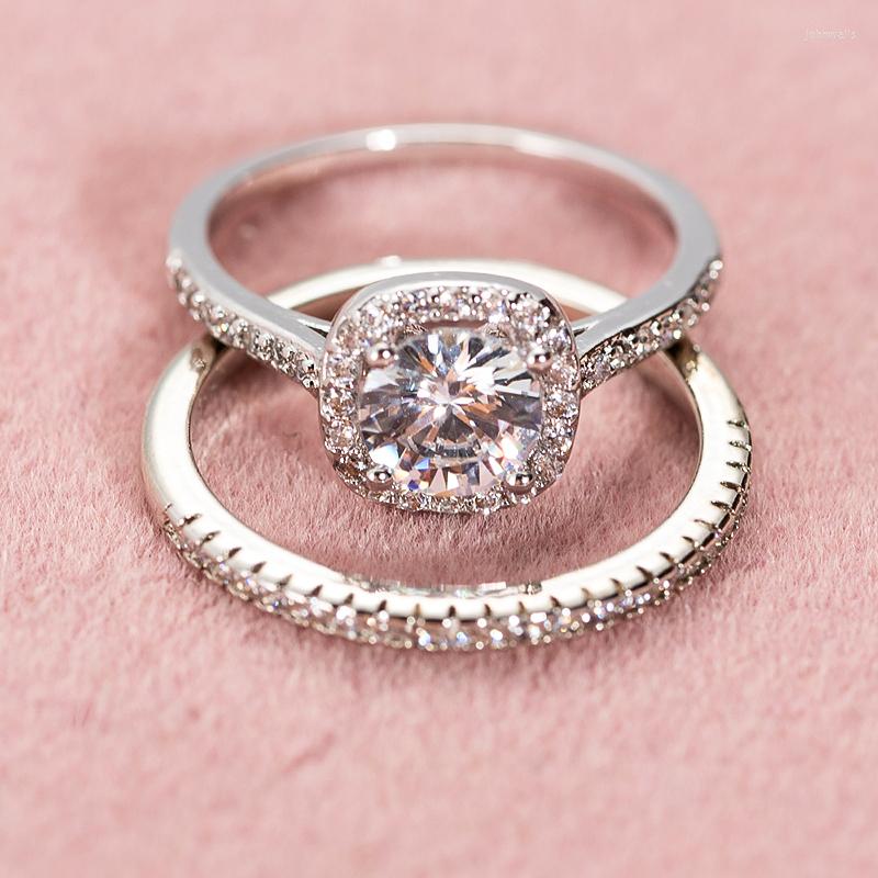 Wedding Rings 2Pcs/Set Large Cubic Zirconia Ring Set For Women Silver Color Crystal Lady Elegant Engagement Luxury Jewelry Party
Wedding Rings 2Pcs/Set Large Cubic Zirconia Ring Set For Women Silver Color Crystal Lady Elegant Engagement Luxury Jewelry Party