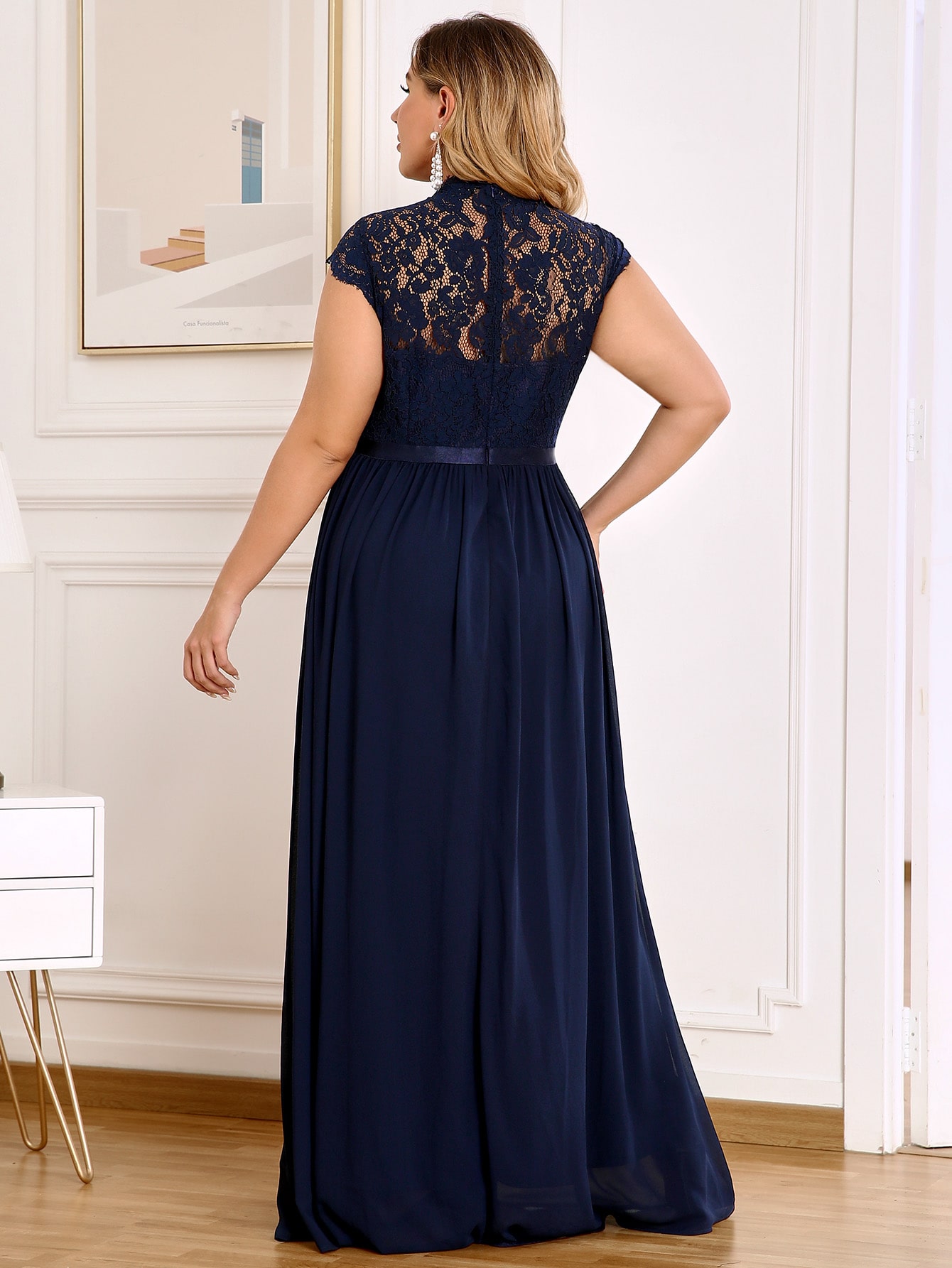 Navy Blue Lace Plus Size Bridesmaid Dresses Sheer Jewel Neck Country Maid Of Honor Dress A e or Length Chiffon Evening Gowns