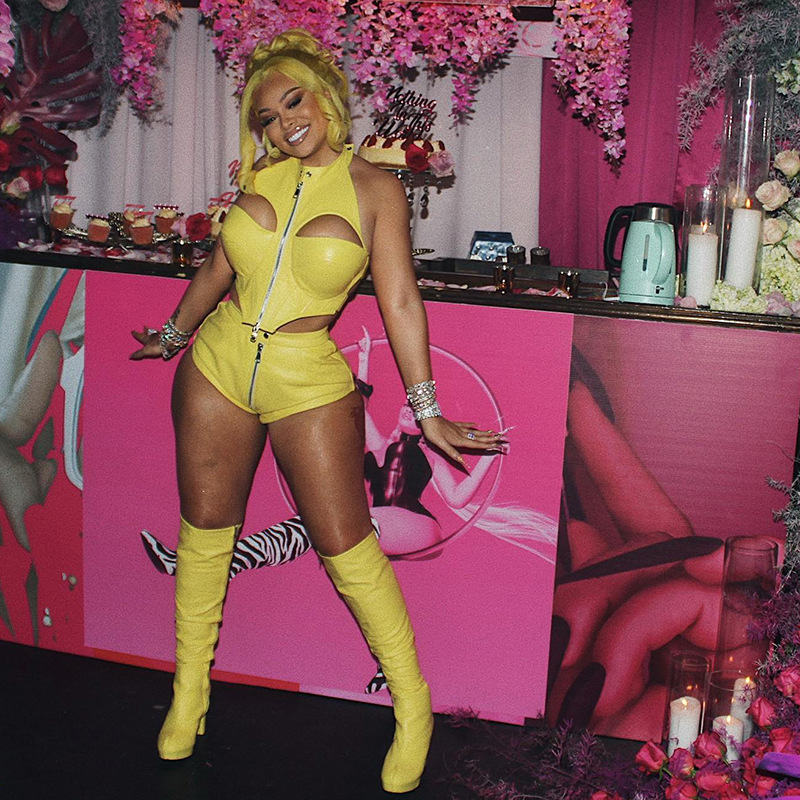 Women's Two Piece Pants Sexy Spice Girl hollow PU leather zipper slim shorts two pieces, Yellow
Women's Two Piece Pants Sexy Spice Girl hollow PU leather zipper slim shorts two pieces, Yellow