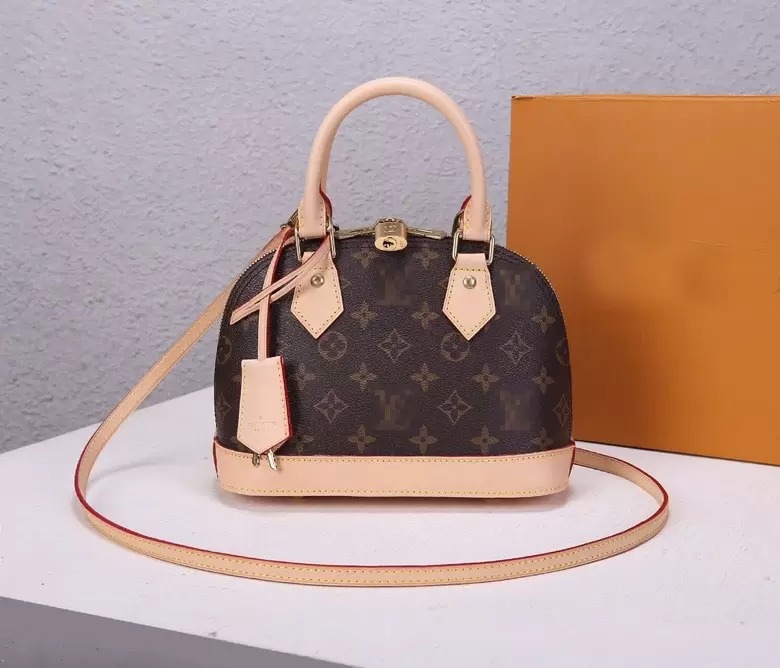 25cm ALMA BB PM Shell Bag Women's Leather Handbags Luxury Shoulder Crossbody Bags With Lock Key, With logo ( no box)
25cm ALMA BB PM Shell Bag Women's Leather Handbags Luxury Shoulder Crossbody Bags With Lock Key, With logo ( no box)