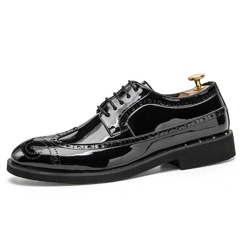 Brogues Men Shoes British Patent Leather PU Carved Lace Up Fashion Business Casual Wedding Party Everyday Versatile AD046