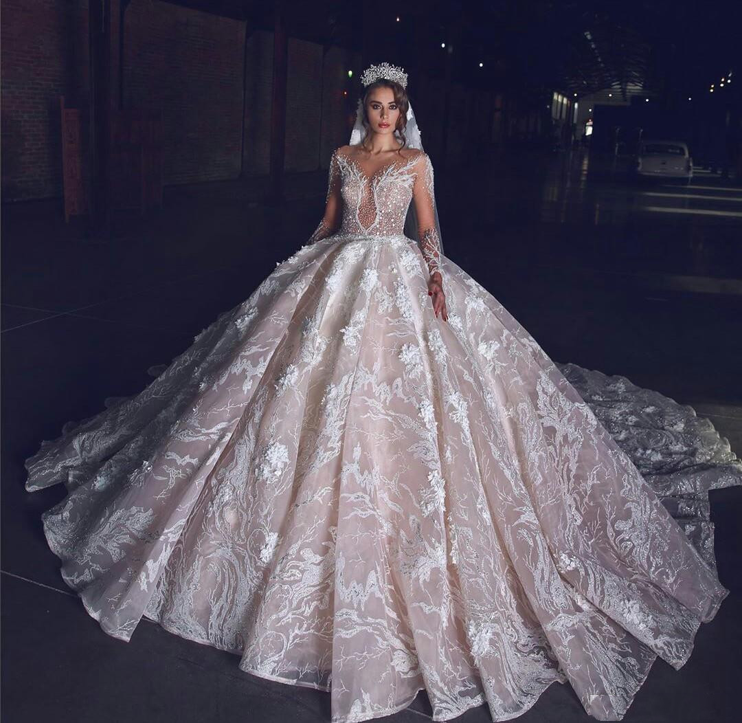Luxury Ball Gown Wedding Dresses Deep V Neck Long Sleeves Beads Sequins Appliques Lace Ruffles Hollow Floor Length Off Shoulder Bridal Gowns Plus Size