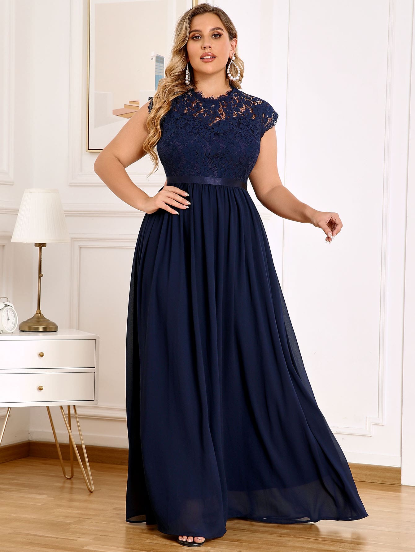Navy Blue Lace Plus Size Bridesmaid Dresses Sheer Jewel Neck Country Maid Of Honor Dress A e or Length Chiffon Evening Gowns