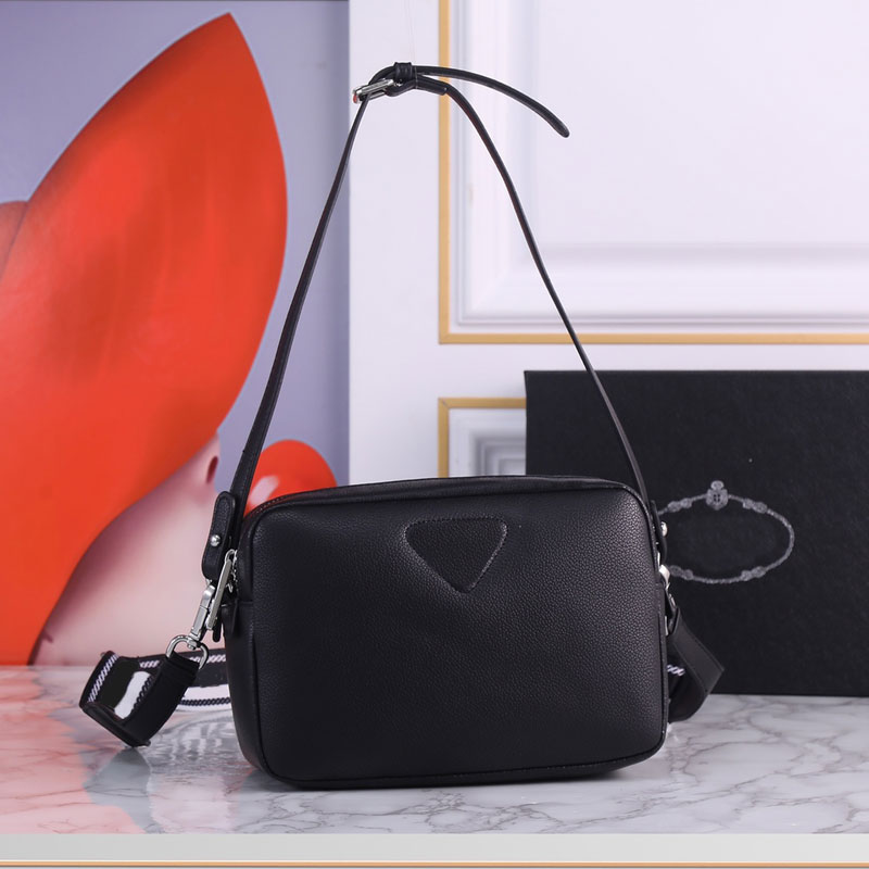Leather Crossbody Bags Women Handbag Purse Shoulder Camera Bag Cowhide Two Shoulder Straps Zipper Closure Triangle Sign Solid Color Wallets 22cm, Just a box
Leather Crossbody Bags Women Handbag Purse Shoulder Camera Bag Cowhide Two Shoulder Straps Zipper Closure Triangle Sign Solid Color Wallets 22cm, Just a box