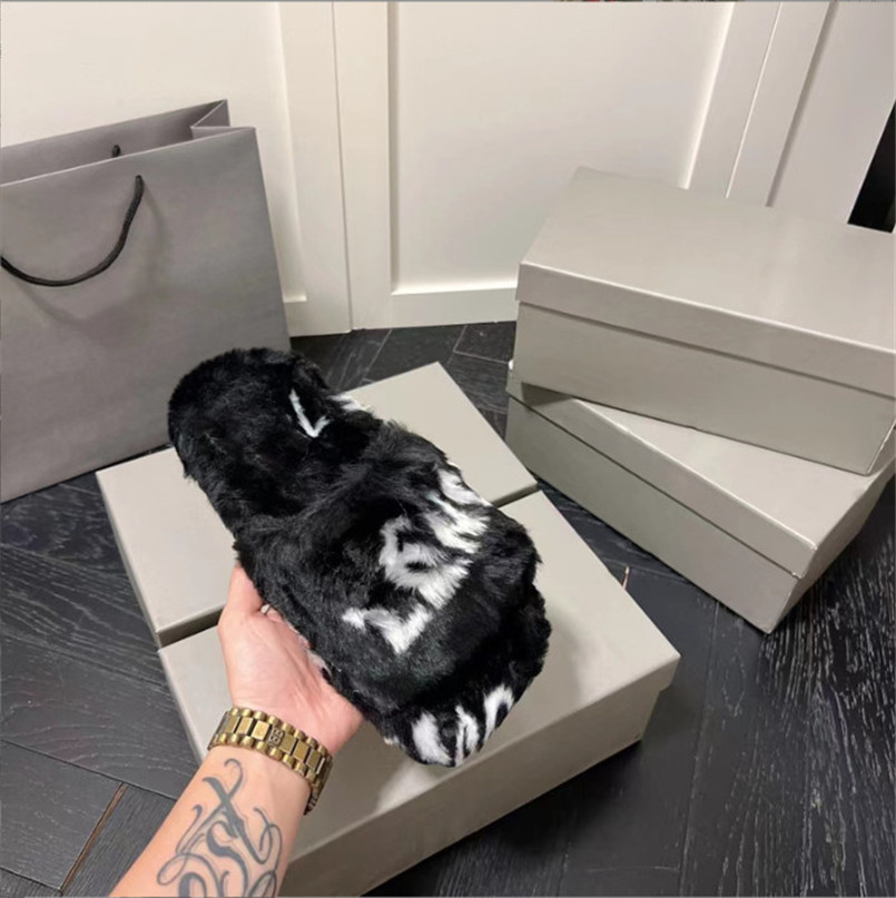 Winter Women House Slippers Faux Fur Fashion Warm Shoes Woman Slip on Flats Female Slides Black Pink cozy home furry slippers Size 35-41, White
Winter Women House Slippers Faux Fur Fashion Warm Shoes Woman Slip on Flats Female Slides Black Pink cozy home furry slippers Size 35-41, White