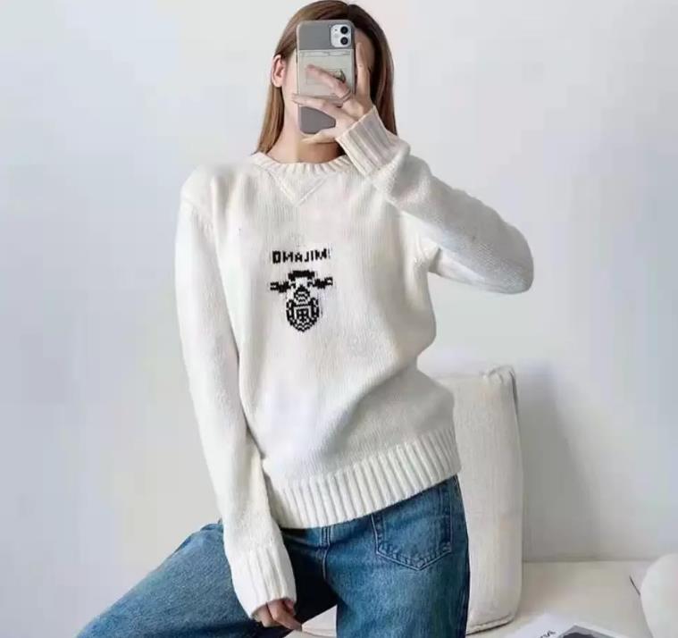 New Women' Sweaters Designer Women Sweater With Plaid Letters Style Sweatshirts For Lady Slim Sweaters Hoodie Jumpers Knit Shirts Design Clothing A002, White
New Women' Sweaters Designer Women Sweater With Plaid Letters Style Sweatshirts For Lady Slim Sweaters Hoodie Jumpers Knit Shirts Design Clothing A002, White