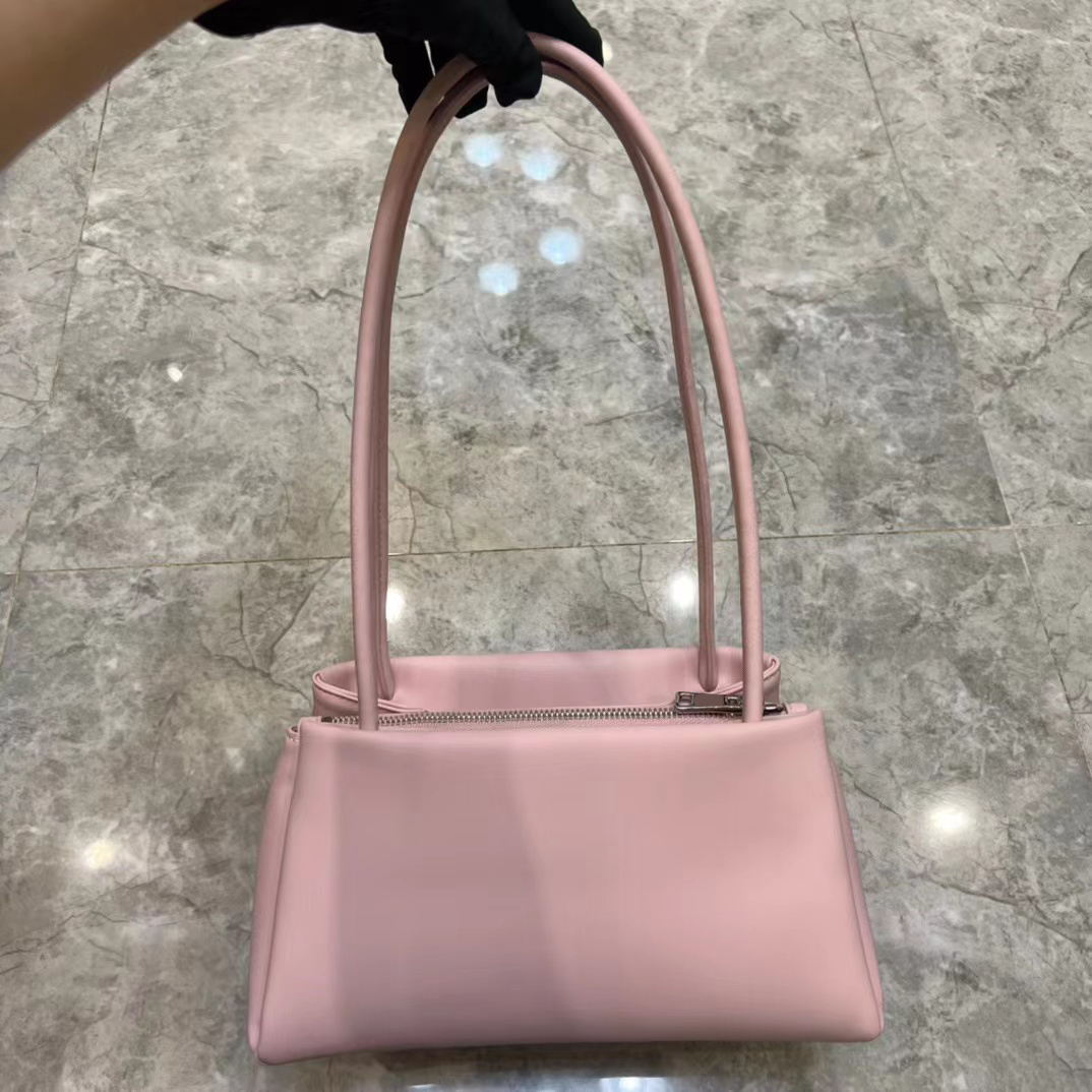 New high-quality texture niche underarm bag womens summer design casual popular single-shoulder tote bag shoulder-slung fashion multi-color designer bags luxury, Box
New high-quality texture niche underarm bag womens summer design casual popular single-shoulder tote bag shoulder-slung fashion multi-color designer bags luxury, Box