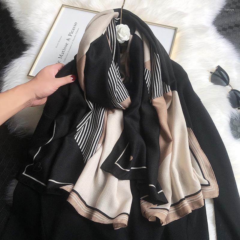 Scarves 2022 Summer Women Scarf Bohemia Printed Beach Hijab Shawls And Wraps Female Foulard Long Tassel Pashmina Bandana
Scarves 2022 Summer Women Scarf Bohemia Printed Beach Hijab Shawls And Wraps Female Foulard Long Tassel Pashmina Bandana