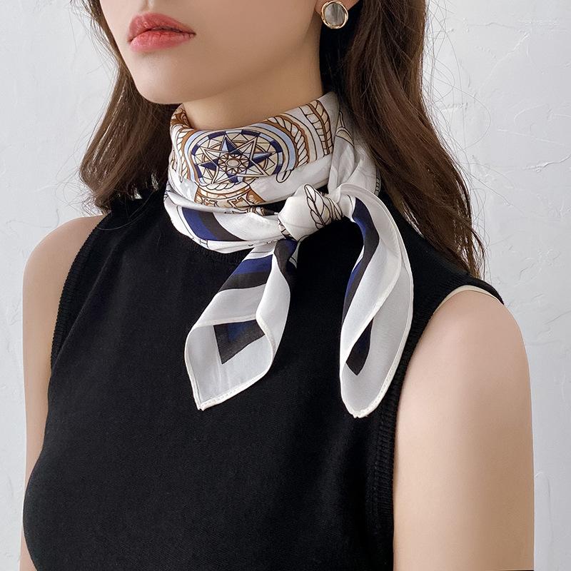Scarves 2022 70X70CM Autumn Print Square Towel Silk Scarf Muffler Female Bandanna Kerchief Foulard Sunscreen Shawl
Scarves 2022 70X70CM Autumn Print Square Towel Silk Scarf Muffler Female Bandanna Kerchief Foulard Sunscreen Shawl