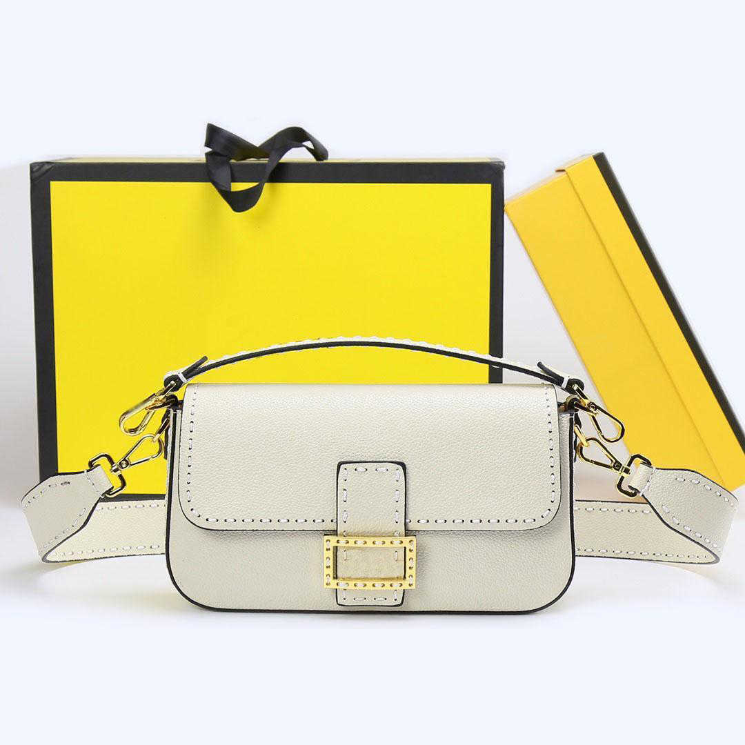 Designer bags handbag crossbody bags luxury shoulder bag designertotes women Genuine Leather Material Gold Letters Decorative Fashion Flip S
Designer bags handbag crossbody bags luxury shoulder bag designertotes women Genuine Leather Material Gold Letters Decorative Fashion Flip S