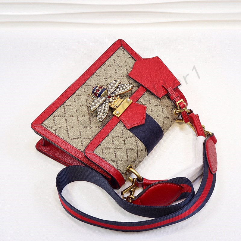 Top Designer Handbags One Shoulder Fashion Bee Bag queen margaret Real Leather Bag Totes Women
Top Designer Handbags One Shoulder Fashion Bee Bag queen margaret Real Leather Bag Totes Women