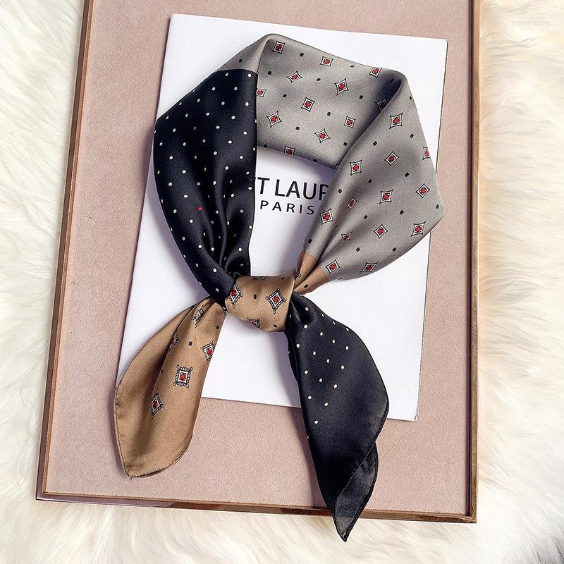 Scarves 2022 Fashion Print Dustproof Kerchief Autumn 70X70CM Square Towel Female Multicolor Silk Luxury Sunscreen Small Shawls
Scarves 2022 Fashion Print Dustproof Kerchief Autumn 70X70CM Square Towel Female Multicolor Silk Luxury Sunscreen Small Shawls