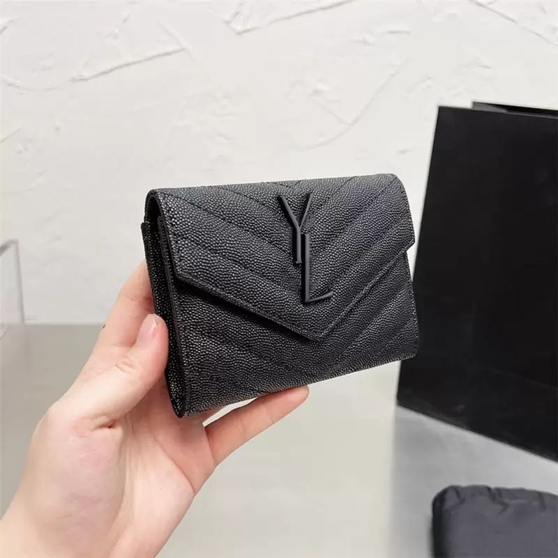 Fashion Men Womens Designer Wallets Luxury Brand Cardholder Casual Coin Pocket Mens Purse Small Bags Card Holder For Women Standard Wallet, Black-silver
Fashion Men Womens Designer Wallets Luxury Brand Cardholder Casual Coin Pocket Mens Purse Small Bags Card Holder For Women Standard Wallet, Black-silver