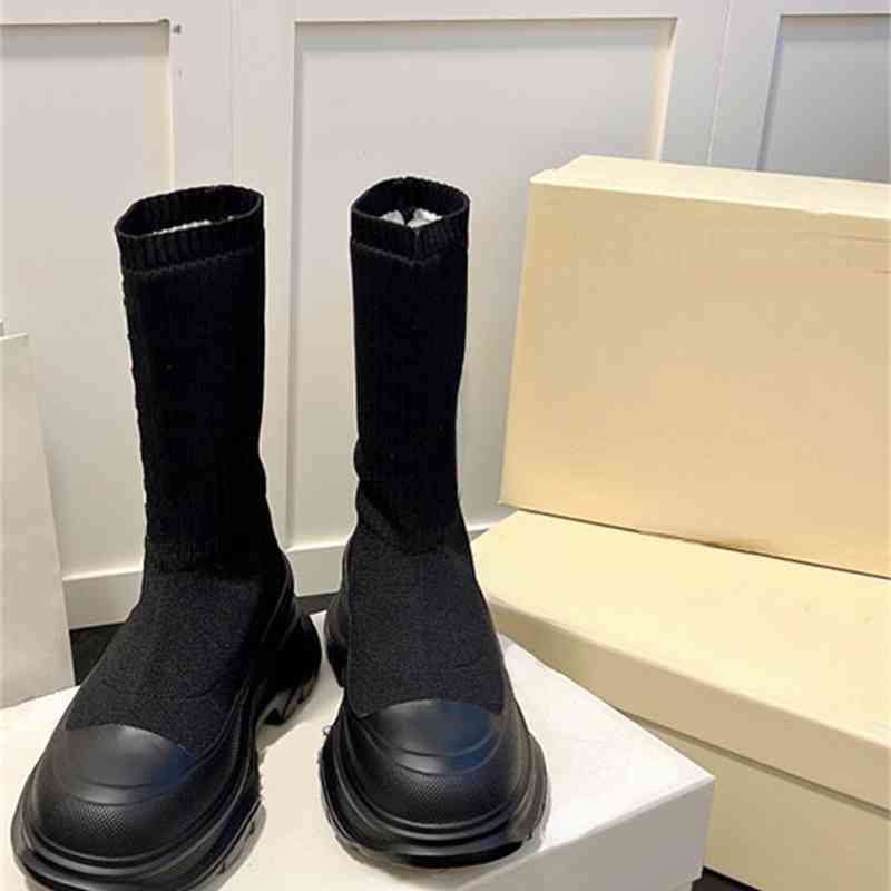 Boots 2022 new brand MC elastic knitted socks women's lovers' thick soled high middle tube Martin boots thin and short, Black
Boots 2022 new brand MC elastic knitted socks women's lovers' thick soled high middle tube Martin boots thin and short, Black
