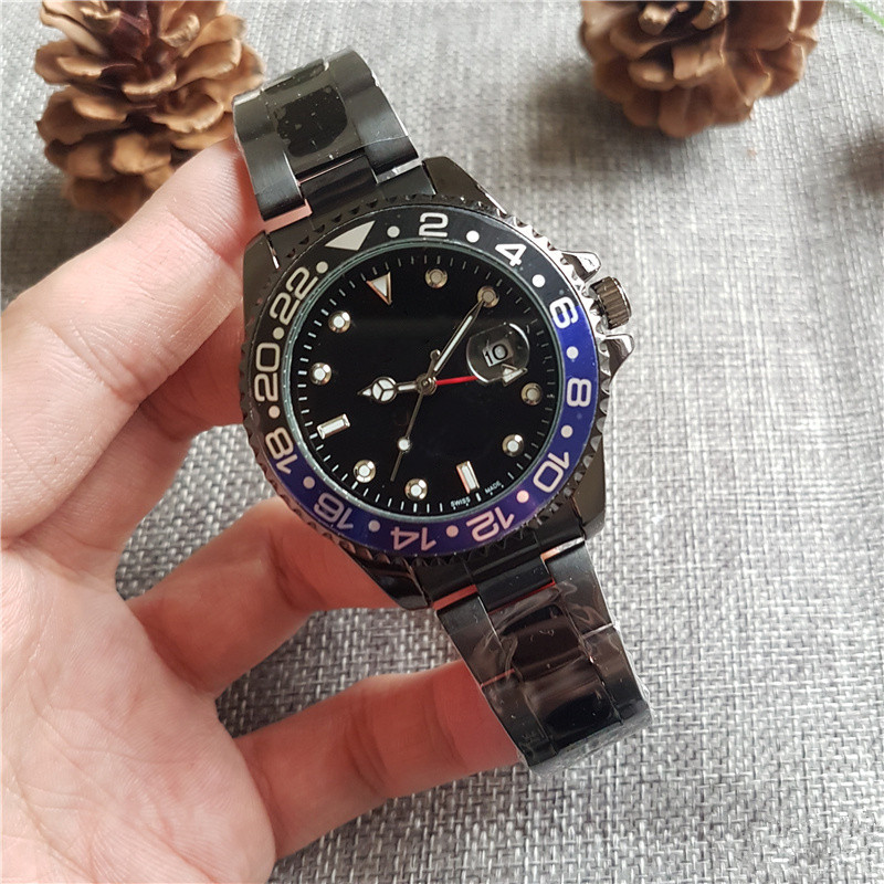 Famous design2022 Fashion Men Big Watch Gold silver Stainless steel High Quality Male Quartz watches Man Wristwatch business classil clock