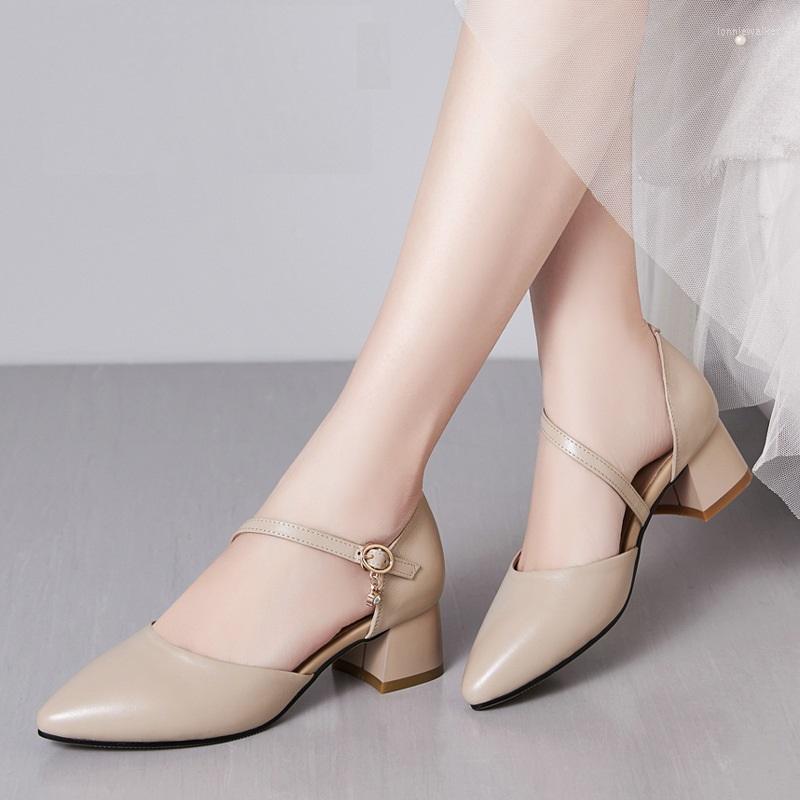 Sandals Summer Leisure Thick Heels Pointed Toe Cutout Buckle Belt Metal Decoration Plus Size 41-43 Genuine Leather Women, Black
Sandals Summer Leisure Thick Heels Pointed Toe Cutout Buckle Belt Metal Decoration Plus Size 41-43 Genuine Leather Women, Black