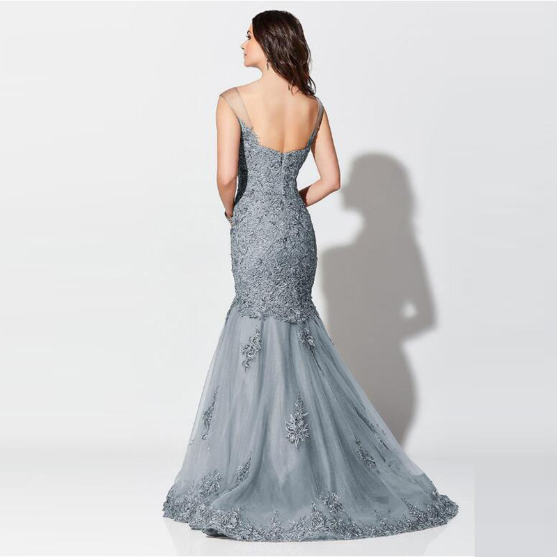 Elegant Mermaid Lace Mother of the Bride Dresses Gray Applique Sweetheart Neck Open Back Sleeveless Straps Long Wedding Party Gowns Plus Size Evening 