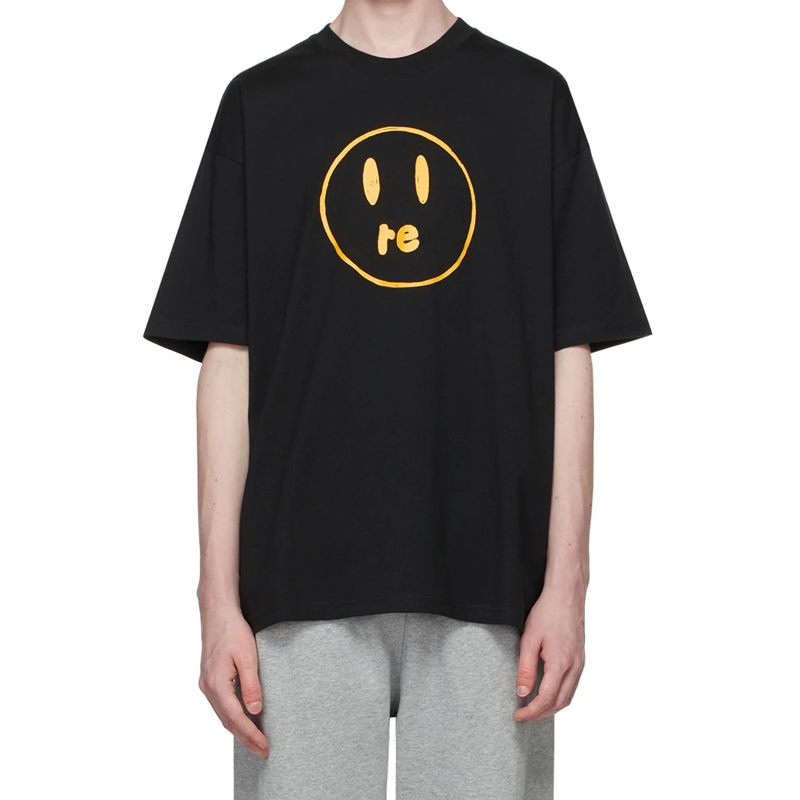 22ss USA Smile Face Graffiti Print Tee Spring Summer Skateboard Men t shirt Women High Street fashion Tshirt, Purple
22ss USA Smile Face Graffiti Print Tee Spring Summer Skateboard Men t shirt Women High Street fashion Tshirt, Purple