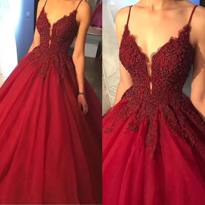 Chic Beading Burgundy Prom Dresses 2024 Charming Spaghetti Straps Long Graduation Party Gowns Lace Appliques Floor Length A Line Homecoming Dress Even