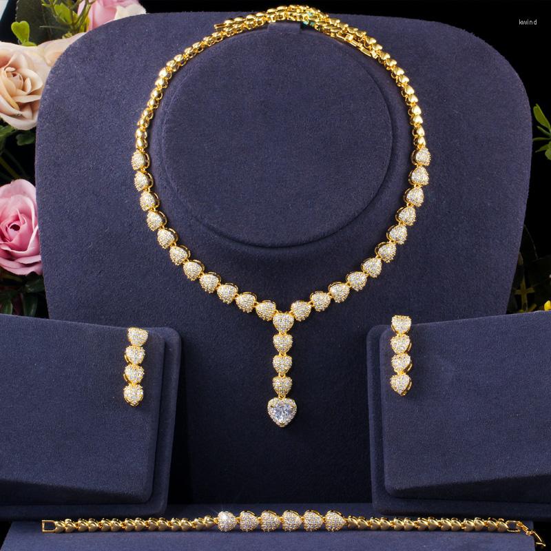 Wedding Jewelry Sets CWWZircons Love Heart Women Party Costume Set African Gold Plated Necklace Earrings Bracelet For Brides T401
Wedding Jewelry Sets CWWZircons Love Heart Women Party Costume Set African Gold Plated Necklace Earrings Bracelet For Brides T401