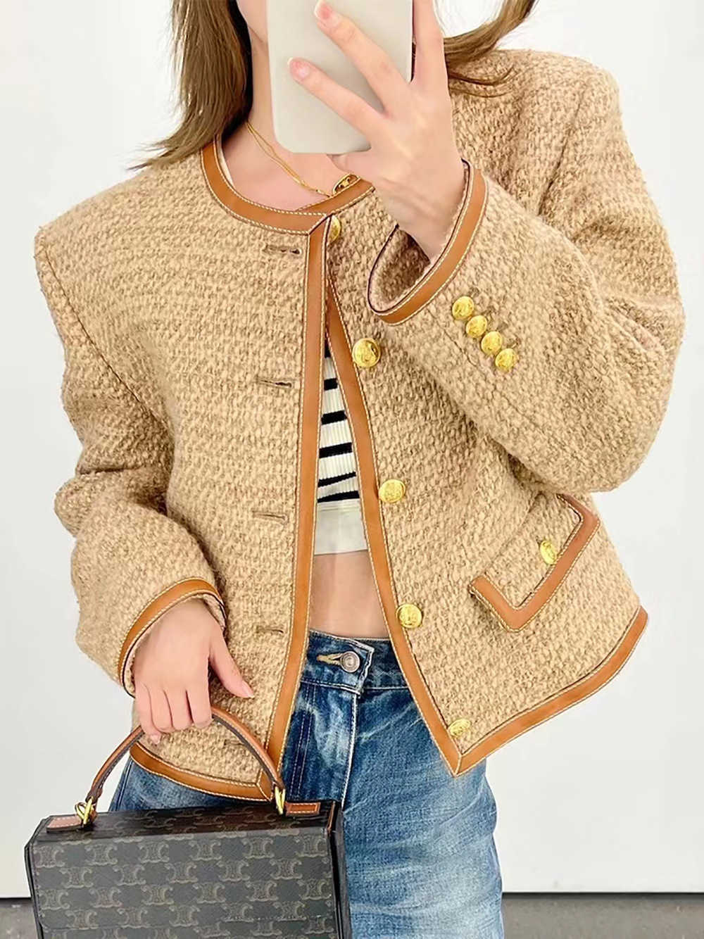 Women's Sweater Coat Cell 22FW Celebrity Autumn and Winter 2022 Round Neck Camel Small Wool Tweed Leather Edge Short Hunting Ja 4P5F, Picture color
Women's Sweater Coat Cell 22FW Celebrity Autumn and Winter 2022 Round Neck Camel Small Wool Tweed Leather Edge Short Hunting Ja 4P5F, Picture color