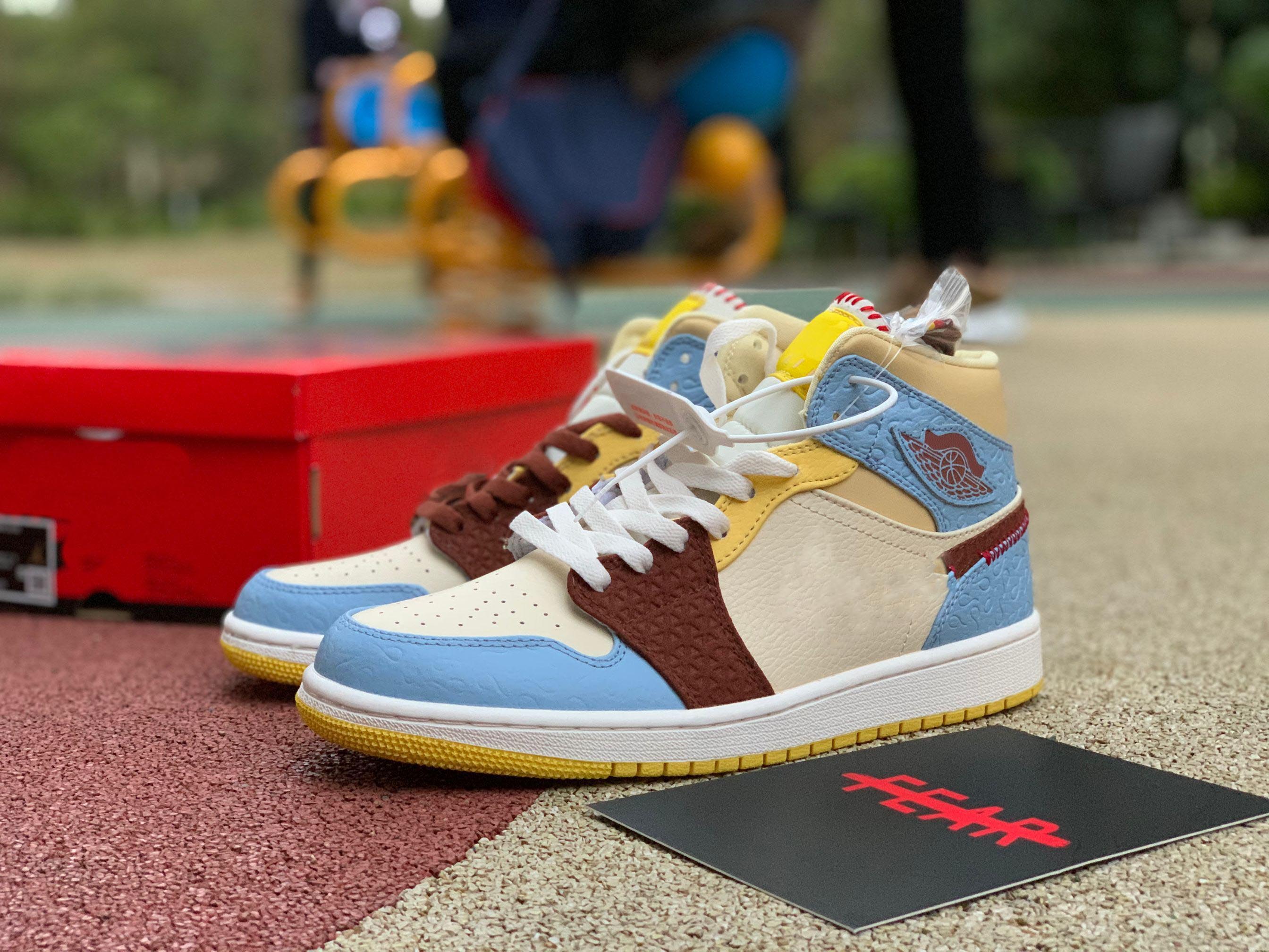 Authentic 1 Mid SE Fearless Shoes Maison Chateau Rouge Melody Ehsani Retro PALE VANILLA CINNAMON Blue Yellow Men Women Sports Sneakers With Box
Authentic 1 Mid SE Fearless Shoes Maison Chateau Rouge Melody Ehsani Retro PALE VANILLA CINNAMON Blue Yellow Men Women Sports Sneakers With Box
