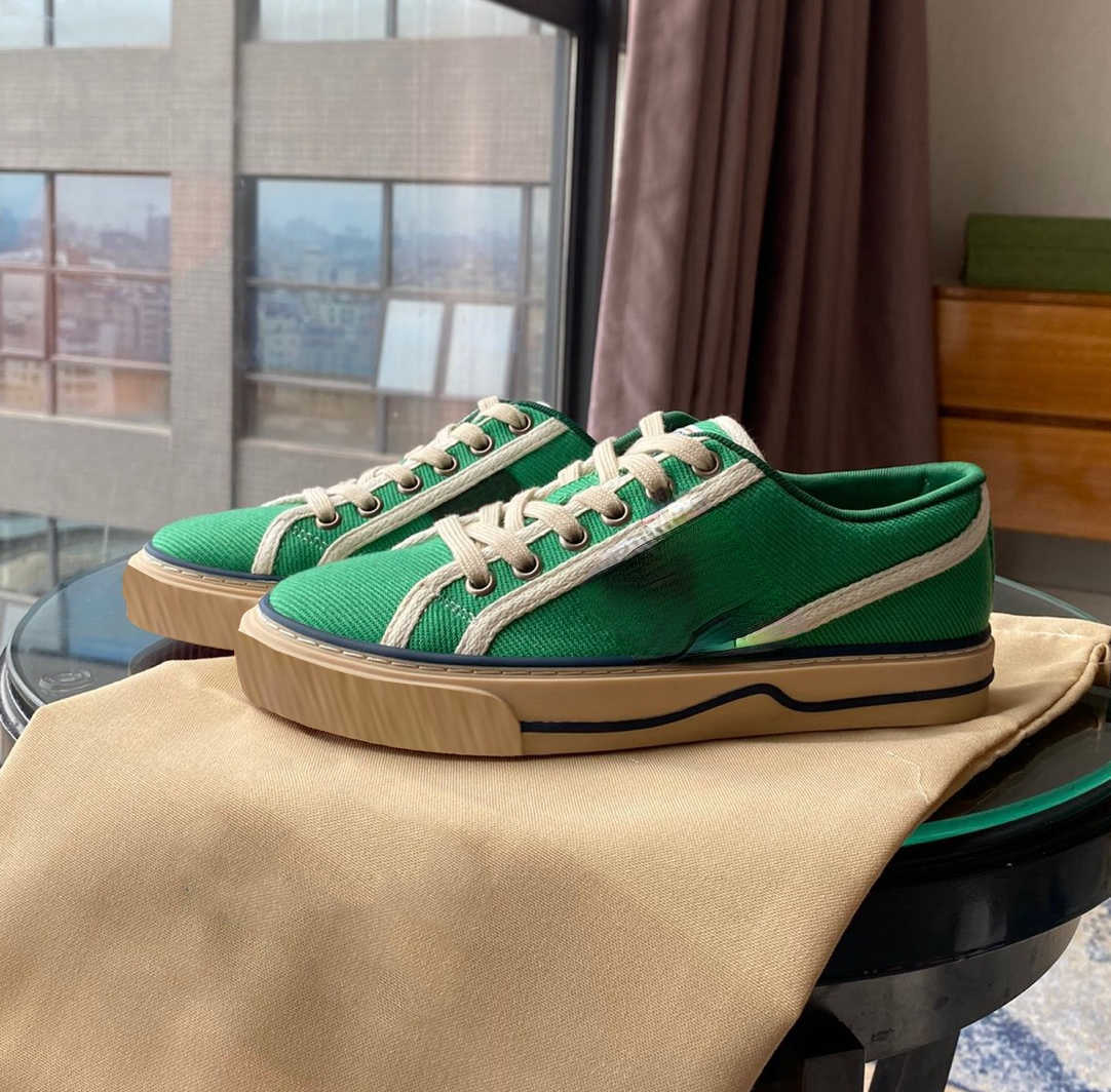 Brand Casual Shoes designer design Shoes Womens Shoe Rubber Sole Cotton Low Top Mens Sneaker Couple's style running shport, Style 15
Brand Casual Shoes designer design Shoes Womens Shoe Rubber Sole Cotton Low Top Mens Sneaker Couple's style running shport, Style 15