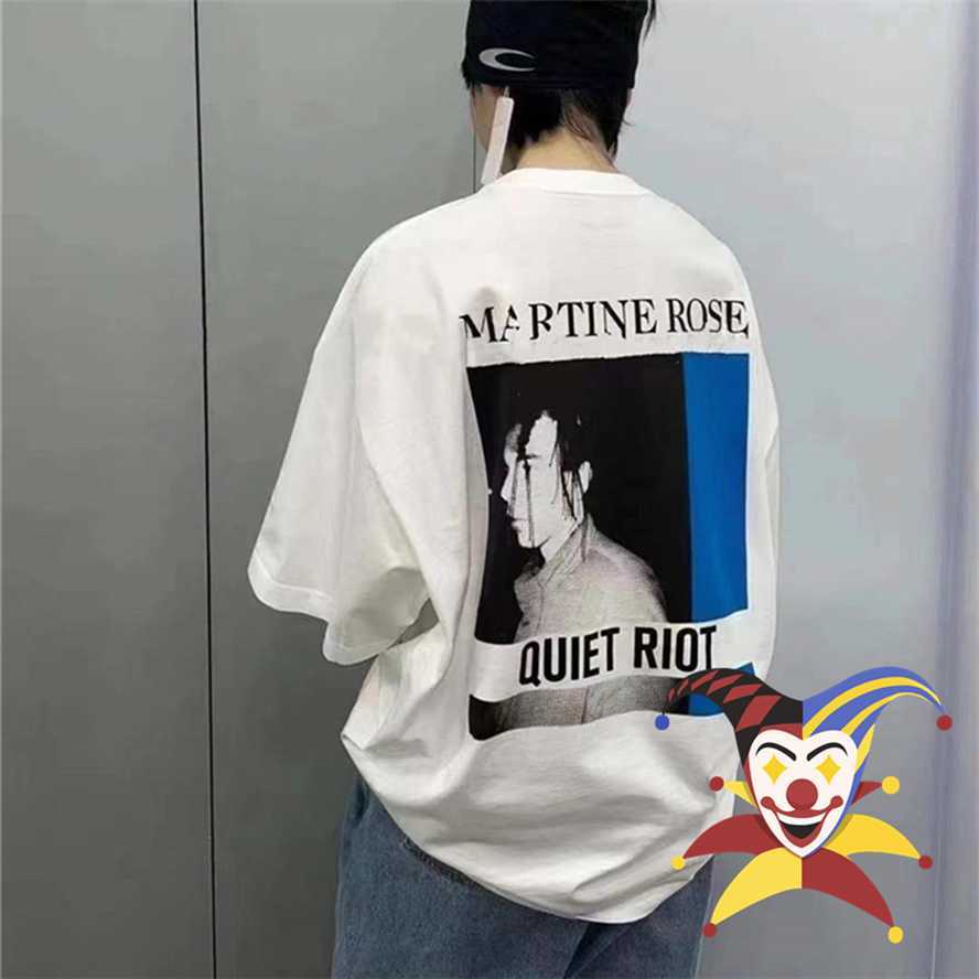 Men's T-Shirts Martine Rose Portrait Letter Print T-shirt Men Women 1 1 High-Quality Oversized Top Tee T Shirt T221130
Men's T-Shirts Martine Rose Portrait Letter Print T-shirt Men Women 1 1 High-Quality Oversized Top Tee T Shirt T221130