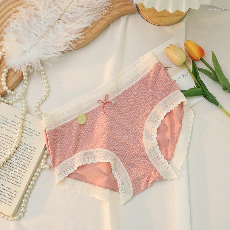 Women's Panties Style Japanese Cotton Underwear Women's Breathable Aerobic Breathing Mid-waist Comfortable Girl Briefs
Women's Panties Style Japanese Cotton Underwear Women's Breathable Aerobic Breathing Mid-waist Comfortable Girl Briefs
