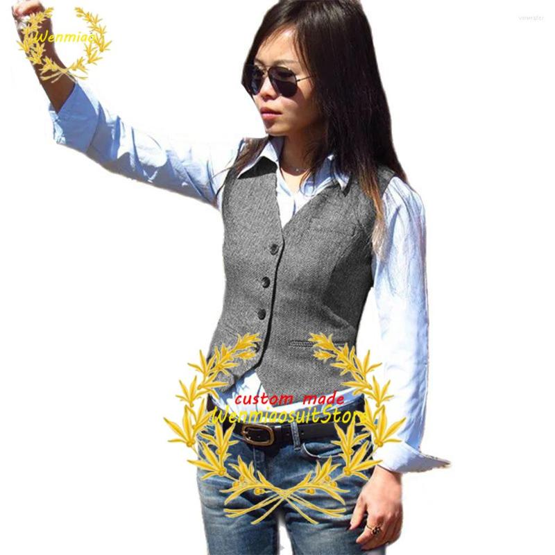 Women's Vests Women's Suit Vest V-Neck Herringbone Vintage Sleeveless Jacket Single Breasted Business Office Workwear Waistcoat, Gray
Women's Vests Women's Suit Vest V-Neck Herringbone Vintage Sleeveless Jacket Single Breasted Business Office Workwear Waistcoat, Gray
