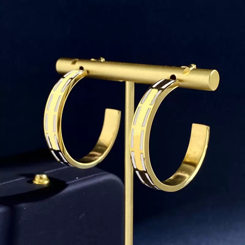 Designer Jewelry Titanium Steel Bracelet For Women Hoop Earring Mens Wedding Ring Gold F Bangle Love Bracelets Stud Earrings Hoops With Box, Golden
Designer Jewelry Titanium Steel Bracelet For Women Hoop Earring Mens Wedding Ring Gold F Bangle Love Bracelets Stud Earrings Hoops With Box, Golden