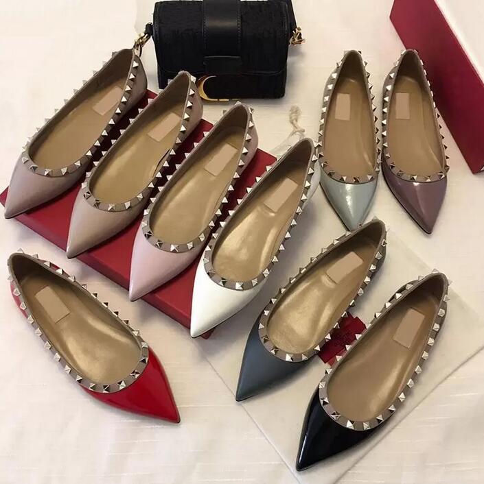 Designer Shoes Loafers Rivets Pointed Genuine Leather Women's Wedding Shoes Shallow Nude Black White Red Shiny Patent Leathes Sandals with Dust Bag 34-44, Black lizhiwen
Designer Shoes Loafers Rivets Pointed Genuine Leather Women's Wedding Shoes Shallow Nude Black White Red Shiny Patent Leathes Sandals with Dust Bag 34-44, Black lizhiwen