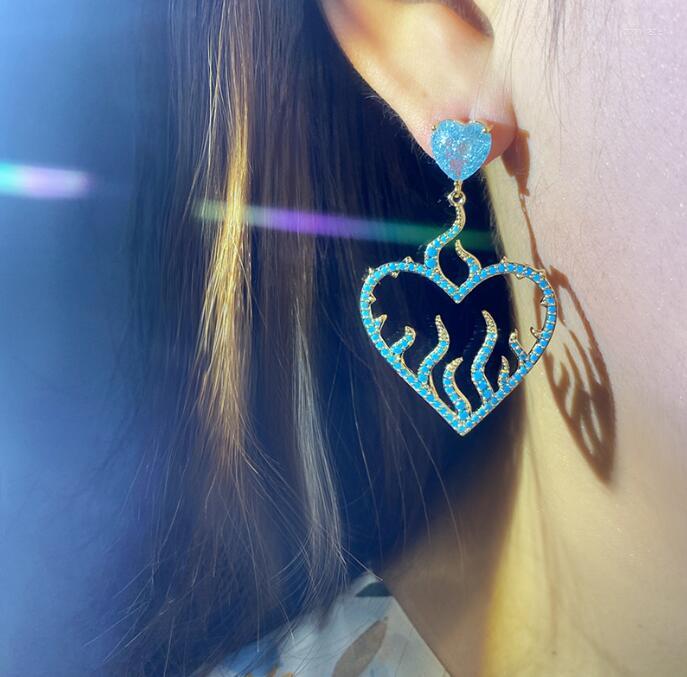 Dangle Earrings Fashion European All-match Heart-shaped Blue Diamond Women's Long Crack Heart Jewelry
Dangle Earrings Fashion European All-match Heart-shaped Blue Diamond Women's Long Crack Heart Jewelry