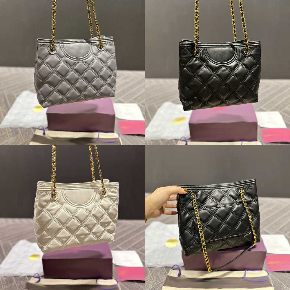 Evening Bags Totes Rhombic Lattice Tote Womens Designer Multi Function Leather Luxurys Handbag Hardware Hollow Logo Shopper Woman Purse Wallet, Torybbag-1
Evening Bags Totes Rhombic Lattice Tote Womens Designer Multi Function Leather Luxurys Handbag Hardware Hollow Logo Shopper Woman Purse Wallet, Torybbag-1