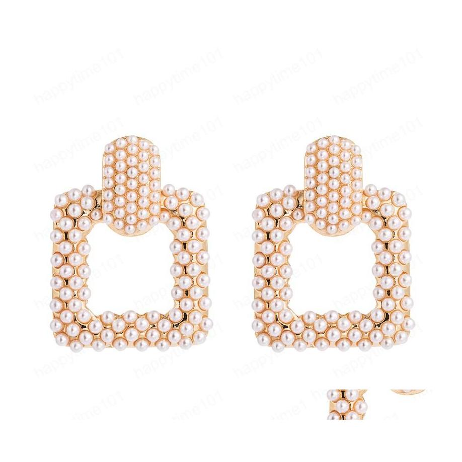 Dangle Chandelier Korean Earrings For Office Lady Luxury High Quality Hollow Out Square Inlaid Fl Small Pearls Drop Delivery Jewelr Dhtlx
Dangle Chandelier Korean Earrings For Office Lady Luxury High Quality Hollow Out Square Inlaid Fl Small Pearls Drop Delivery Jewelr Dhtlx