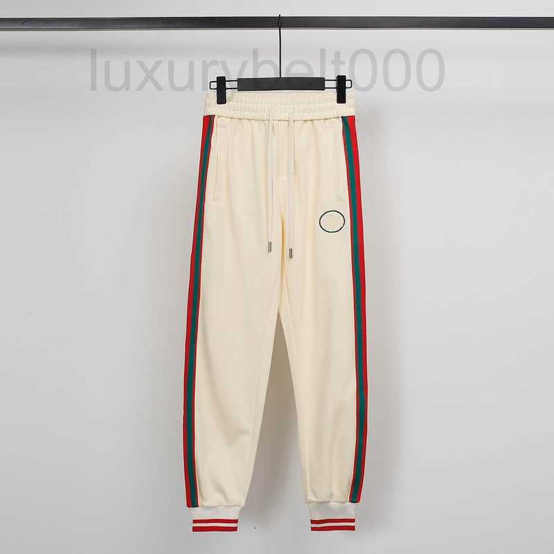 Men's Pants designer 2022 Branded high Embroidered Track pants end great details Beige colour for men and woman JIN2
Men's Pants designer 2022 Branded high Embroidered Track pants end great details Beige colour for men and woman JIN2
