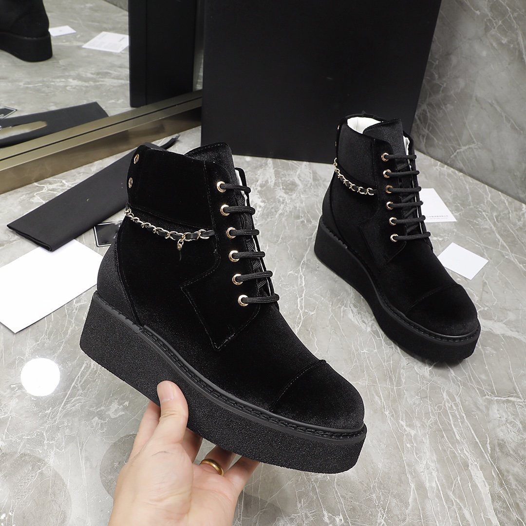 High Quality Ankle Boots Designer CCity Leather Boot Platform Heel Fashion Women Winter Booties Channel Sexy Warm Shoes fdggdv
High Quality Ankle Boots Designer CCity Leather Boot Platform Heel Fashion Women Winter Booties Channel Sexy Warm Shoes fdggdv