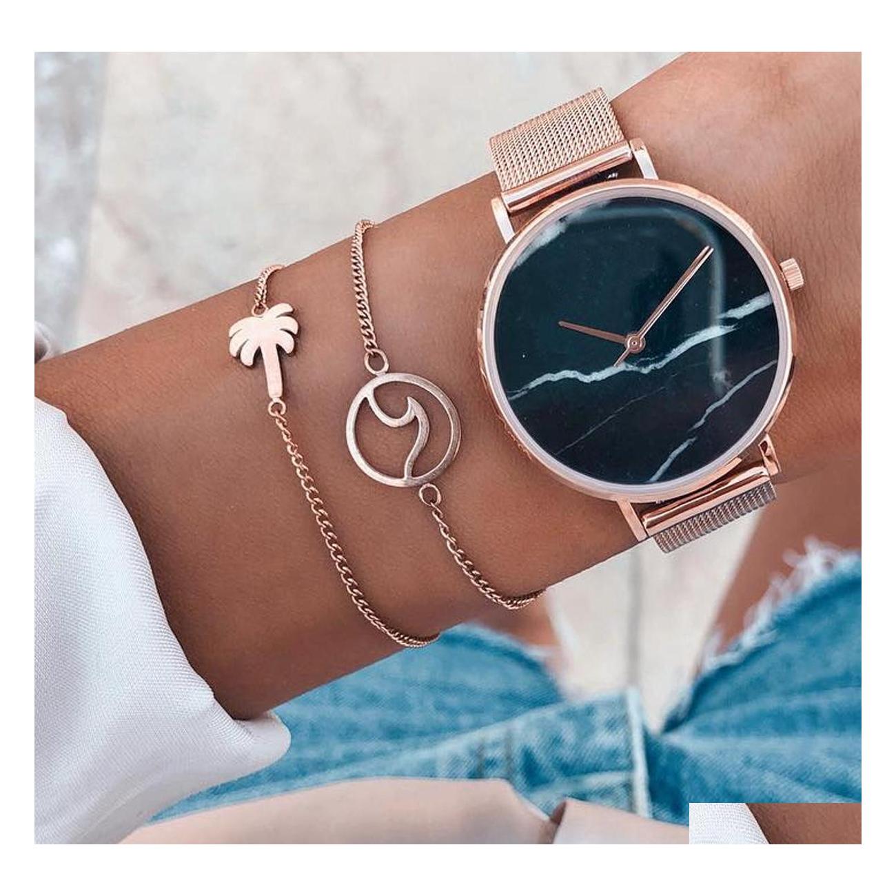 Bangle Fashion Jewelry Metal Alloy Wave Coconut Tree Double Layer Bracelets Charms Bracelet Drop Delivery Dhock
Bangle Fashion Jewelry Metal Alloy Wave Coconut Tree Double Layer Bracelets Charms Bracelet Drop Delivery Dhock