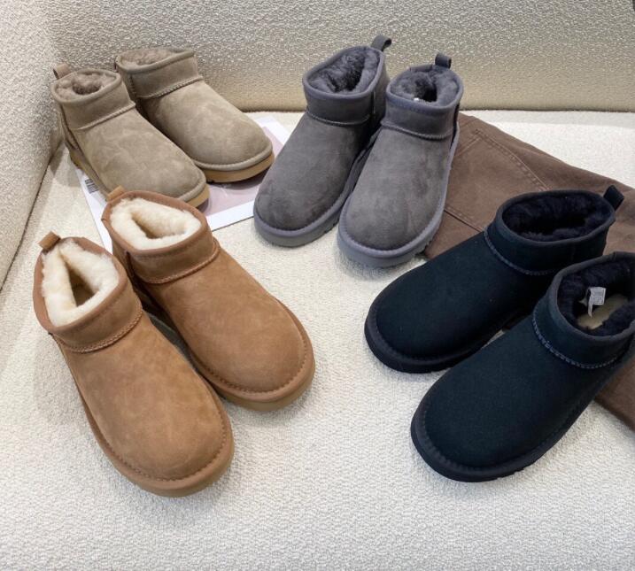 Australia Mini snow boots short U5854 women girl keep warm boot Sheepskin Cowskin Genuine Leather Plush boots US4-U13 Free transshipment UTg, Black
Australia Mini snow boots short U5854 women girl keep warm boot Sheepskin Cowskin Genuine Leather Plush boots US4-U13 Free transshipment UTg, Black