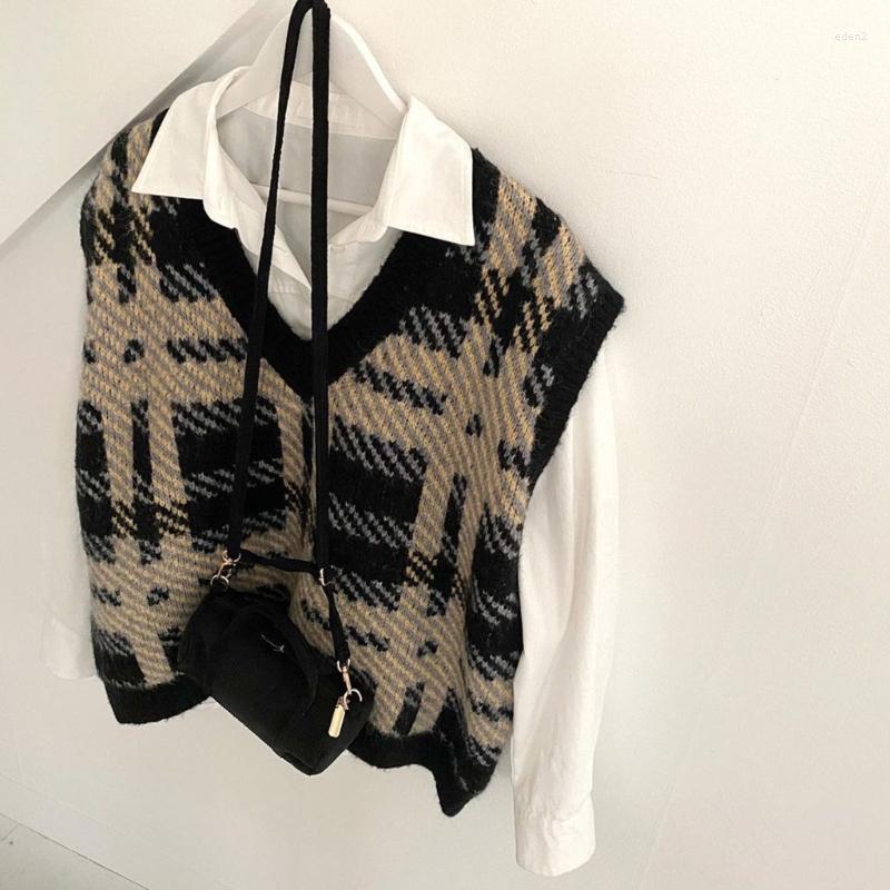 Women's Vests V-Neck Loose Sleeveless Sweater Knitted Plaid Waistcoat Oversized Top Vest Winter Knitwear MXMA, Black
Women's Vests V-Neck Loose Sleeveless Sweater Knitted Plaid Waistcoat Oversized Top Vest Winter Knitwear MXMA, Black
