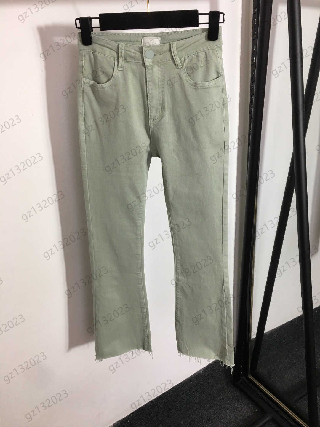 Jeans Womens Solid Color Pockets Loose Capris Flared Denim Trousers Casual Joker Slimming Jean Pants Fashion Designer Brand Women Apparel, 11
Jeans Womens Solid Color Pockets Loose Capris Flared Denim Trousers Casual Joker Slimming Jean Pants Fashion Designer Brand Women Apparel, 11