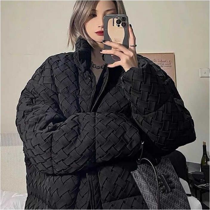 22ss mens jacket bottega woven stand-up collar zipper cardigan coat designer down jackets men women winter warm coats
22ss mens jacket bottega woven stand-up collar zipper cardigan coat designer down jackets men women winter warm coats