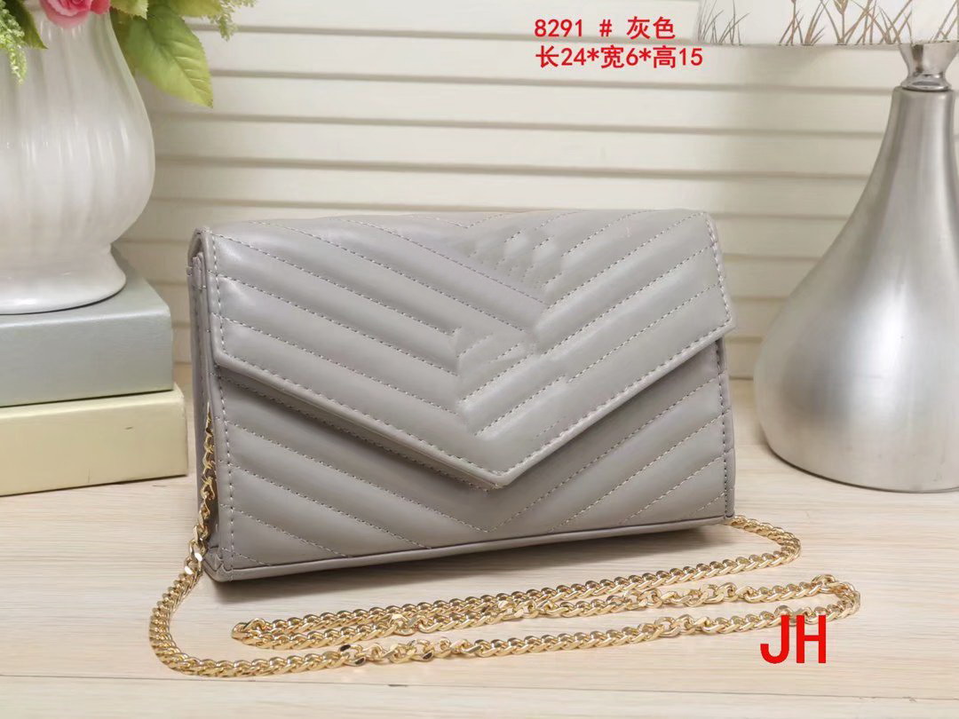 fashion luxury women designer bags patent leather wallets designers handbags lady crossbody purses silver hardware chain girls shoulder bag, No bag
fashion luxury women designer bags patent leather wallets designers handbags lady crossbody purses silver hardware chain girls shoulder bag, No bag