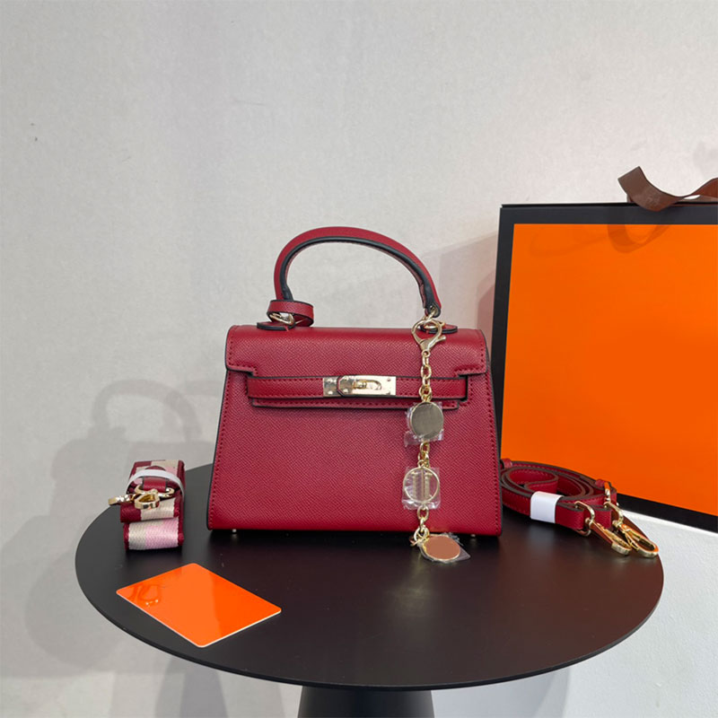 Totes Shopping Bag Women Handbag Purse Crossbody Shoulder Bag Plain Large Capacity Pocket Lock Hasp Hardware Key Chains Two Detachable Strap Leather Handle, Red
Totes Shopping Bag Women Handbag Purse Crossbody Shoulder Bag Plain Large Capacity Pocket Lock Hasp Hardware Key Chains Two Detachable Strap Leather Handle, Red