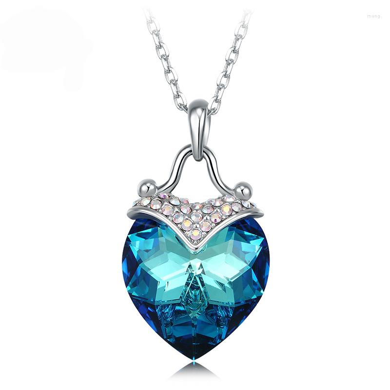 Pendant Necklaces COCOM Romantic Heart-Shaped Pendants With Blue Crystals From Austria Sexy Korean Lock Necklace For Women Girls Valentines
Pendant Necklaces COCOM Romantic Heart-Shaped Pendants With Blue Crystals From Austria Sexy Korean Lock Necklace For Women Girls Valentines