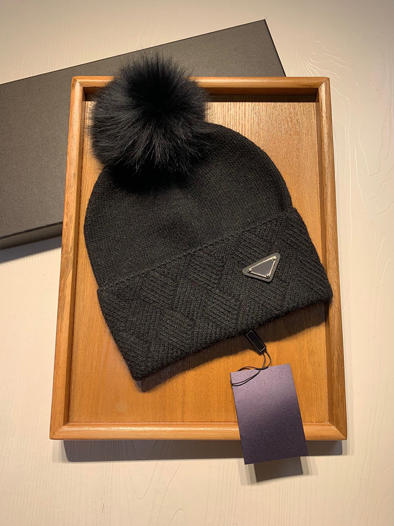 Beanie Designer New era bucket Wide brim hat Casquette head decoration Winter Canada black fall warm ladies knitting bulk luxury bonnet Mens hats chapeau ski, Color 5
Beanie Designer New era bucket Wide brim hat Casquette head decoration Winter Canada black fall warm ladies knitting bulk luxury bonnet Mens hats chapeau ski, Color 5
