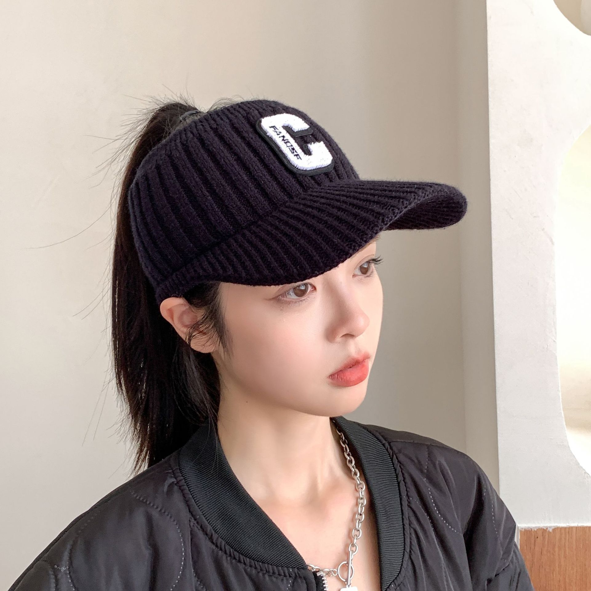 winter knitted empty top baseball cap Casual cap for outdoor cycling ear protection wool no top hats, Customize
winter knitted empty top baseball cap Casual cap for outdoor cycling ear protection wool no top hats, Customize