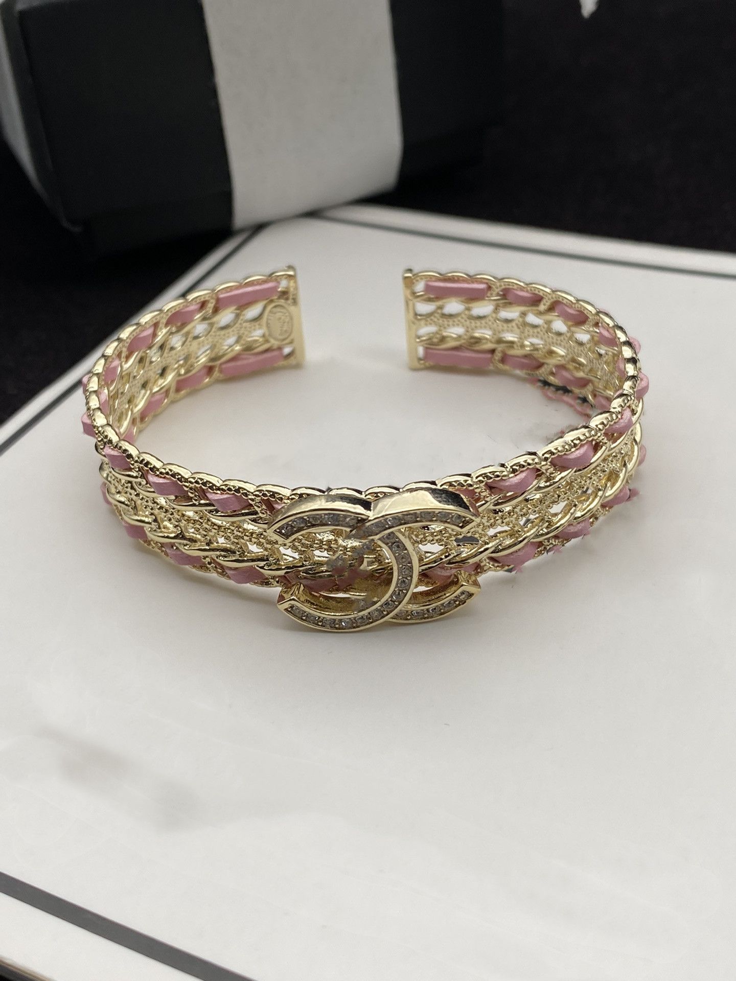 New Style Bracelets Women Bangle Luxury Designer Jewelry Crystal 18K Gold Plated 925 Silver Plated Stainless steel Wedding Lovers Gift S278124
New Style Bracelets Women Bangle Luxury Designer Jewelry Crystal 18K Gold Plated 925 Silver Plated Stainless steel Wedding Lovers Gift S278124