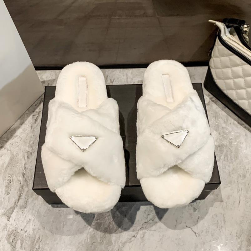 Women Slippers Sandals Fashion Shoes Top Designers Luxurys Winter Fur Warm Comfortable Slides Cross Roma Box 35-40, Black
Women Slippers Sandals Fashion Shoes Top Designers Luxurys Winter Fur Warm Comfortable Slides Cross Roma Box 35-40, Black