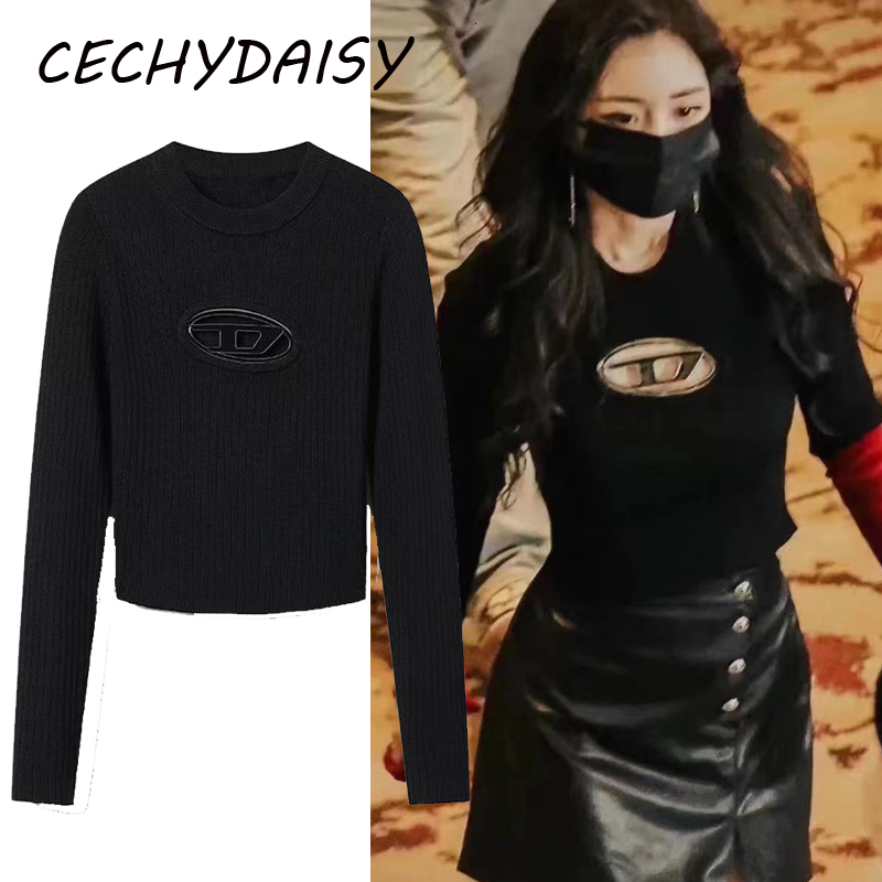 Women's Sweaters Celebrity Clothes Knitted Sweater Pullover Women O-Neck Long Sleeve Casual Solid Black White Sexy Hollow Out Traf Top Pull Femme 221201
Women's Sweaters Celebrity Clothes Knitted Sweater Pullover Women O-Neck Long Sleeve Casual Solid Black White Sexy Hollow Out Traf Top Pull Femme 221201